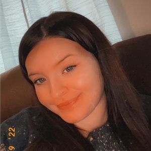 Meet your Posher, Bethany